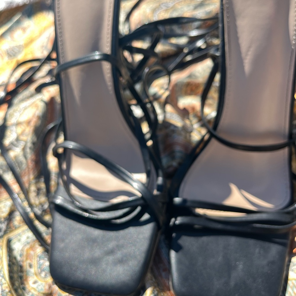 Elegant Black Strappy Women's Heels